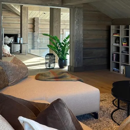 4br Mountain House Adjacent To The Vangslia Ski Center Villa