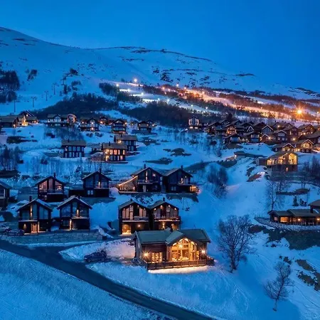4br Mountain House Adjacent To The Vangslia Ski Center